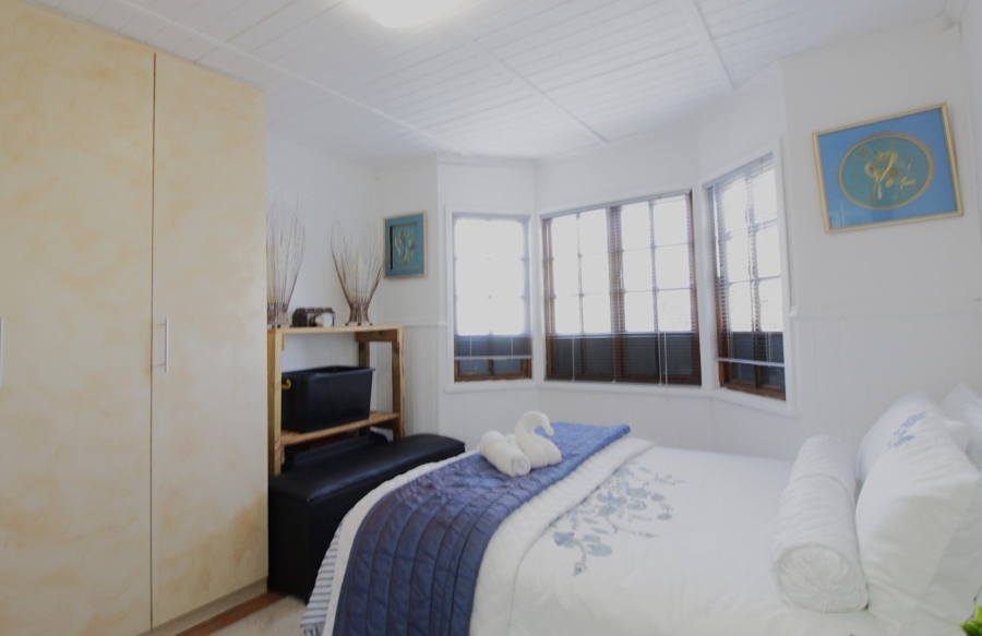3 Bedroom Property for Sale in Wavecrest Eastern Cape
